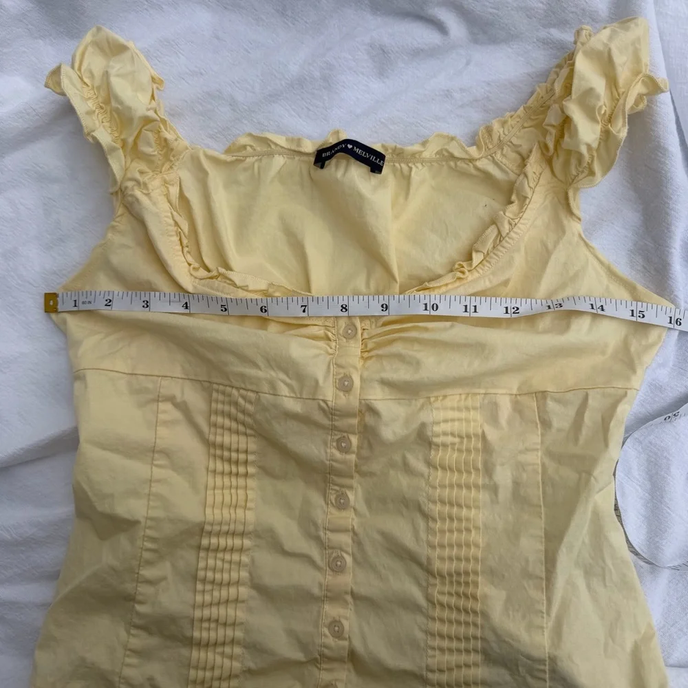 brandy melville pastel yellow ruffle top - Picture 9 of 10